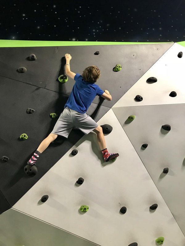 Comment fonctionne l'escalade de bloc ?